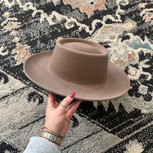 NWT GIGI PIP Ginger Gambler Hat Brown 57 main image 6